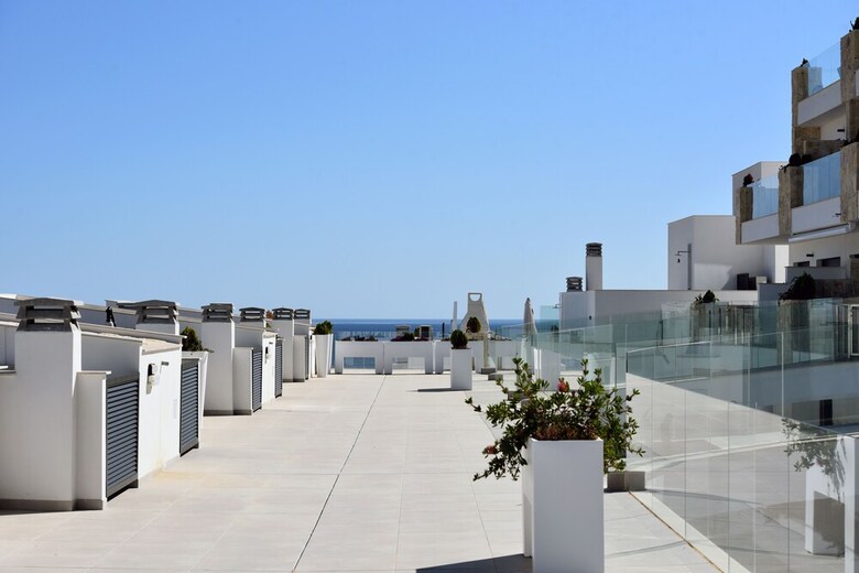 Apartamentos Apto de Lujo En La Playa Con Piscina (#6)