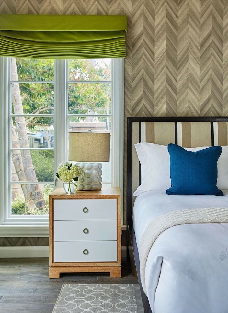Fairmont Miramar Hotel & Bungalows