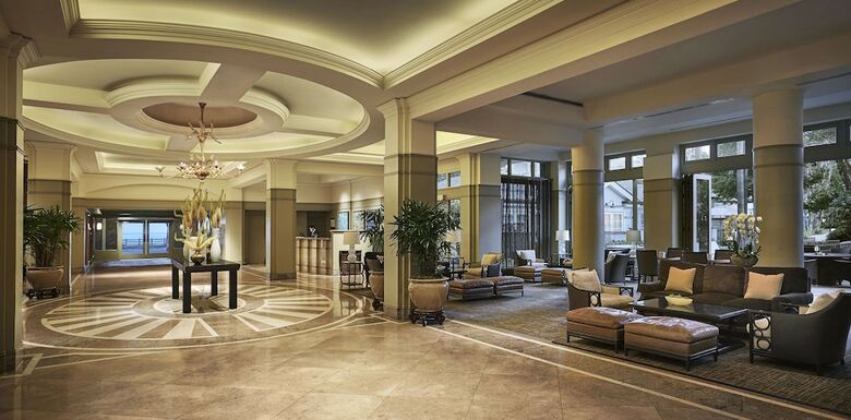 Fairmont Miramar Hotel & Bungalows