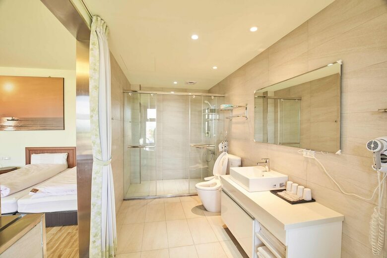 Bed & Breakfast First Shanhai Hotel