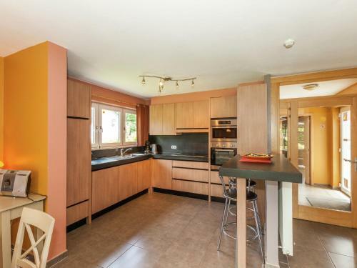 Holiday Home Wima Bomal Sur Ourthe I