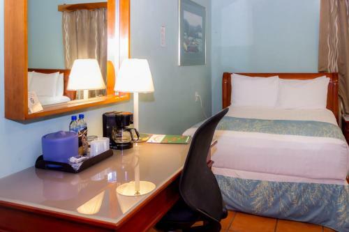 Rolson Hotel
