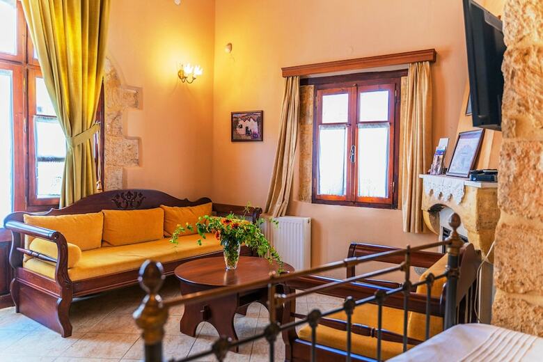 Hotel Idili Traditional House