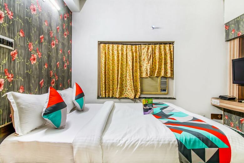 Hotel Fabexpress Satakshi Guest House