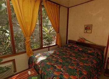Maya Mountain Lodge & Tours