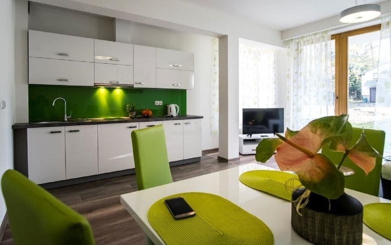 Apart-center Makuszy?skiego
