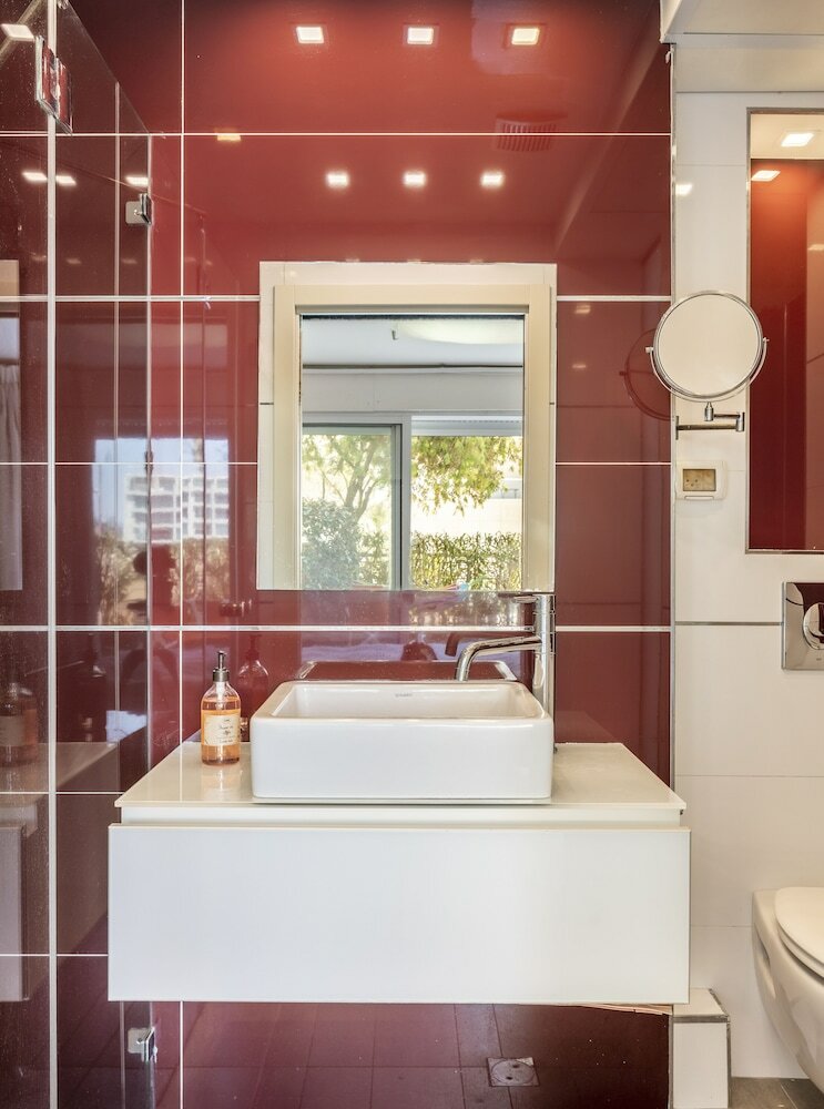 Apartamento Bright Marina Apt W Pool & Gym Access
