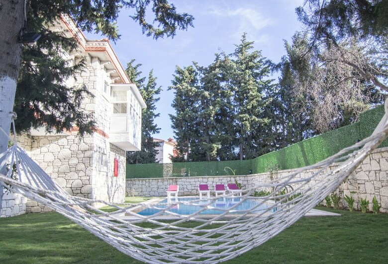 Hotel Le Vent Ala�at? Otel