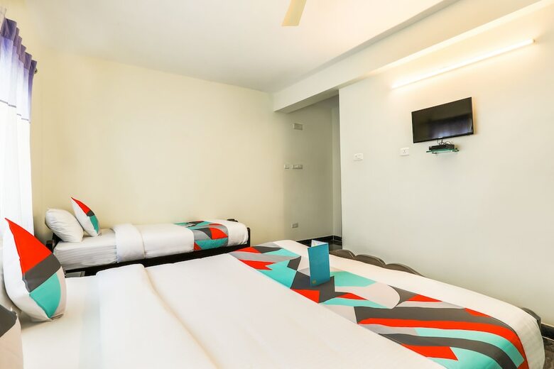 Hotel Fabexpress Pp Residency