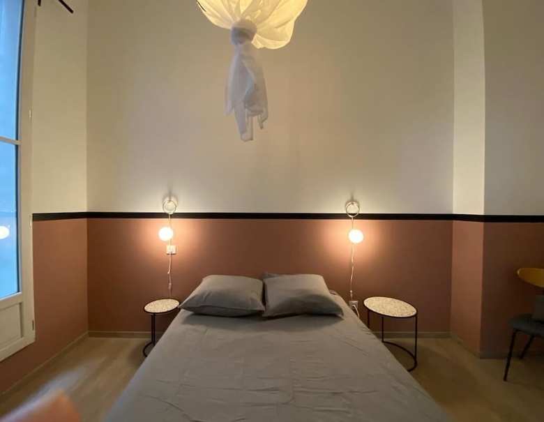 Apartamento Op�ra Le Duplex Des Etuves Avec Patio