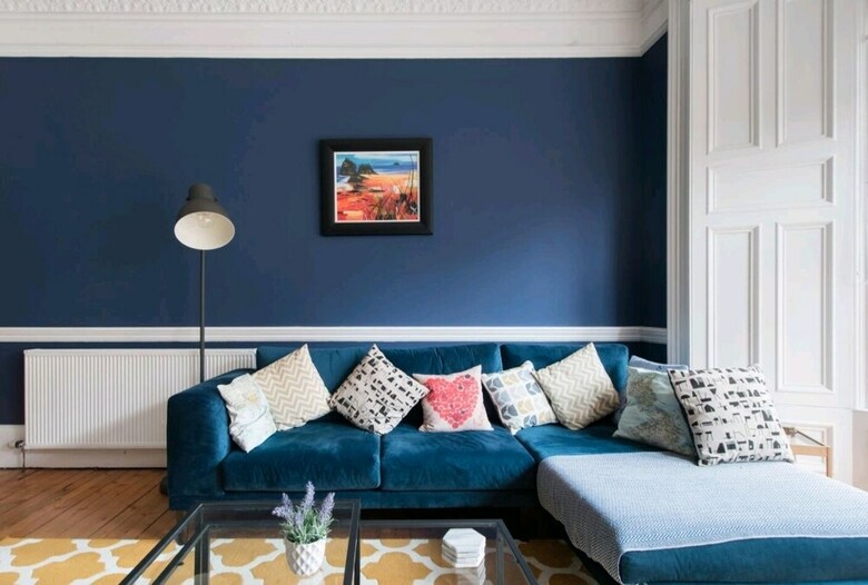 Gorgeous Light Apartment In West End