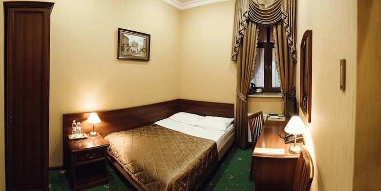 Chopin Hotel