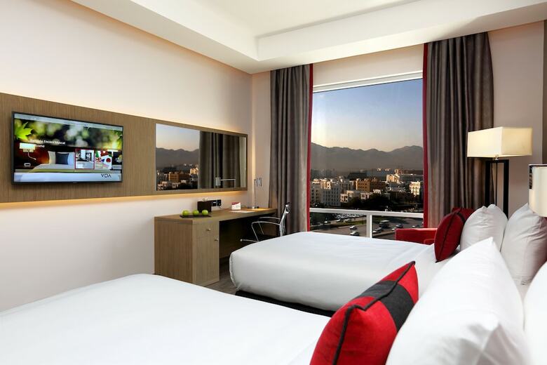 Hotel Ramada Encore By Wyndham Muscat Al Ghubrah