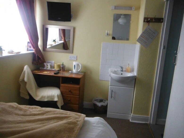 Bed & Breakfast The Balmoral Guest House