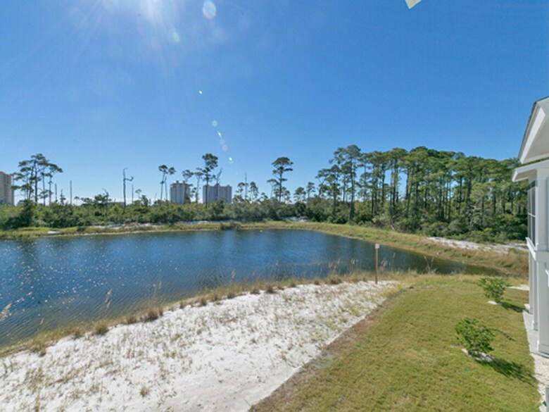 A Wave From It All - Townhomes At Lost Key
