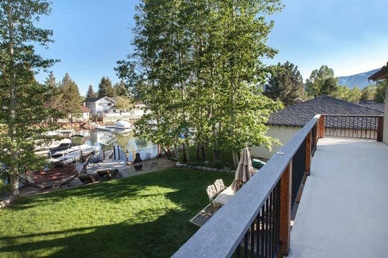 Mv25: Waterfront Tahoe Keys Home