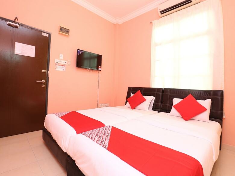 Hotel Oyo 89556 Sa Villa Holiday Inn