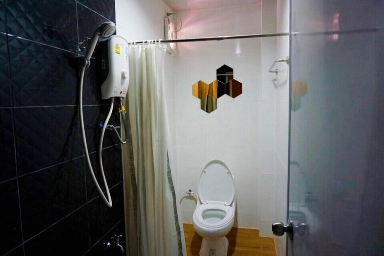 Punyin Local Hotel