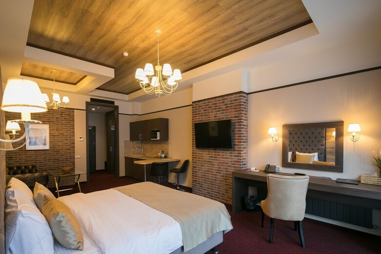 Vertex Hotel