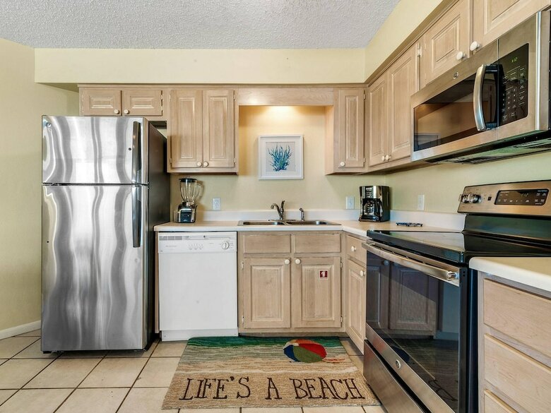 Sandpiper Beachfront Condos By Bender Vacation Rentals