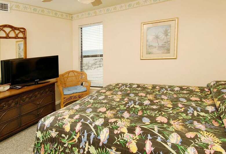 Sandpiper Beachfront Condos By Bender Vacation Rentals
