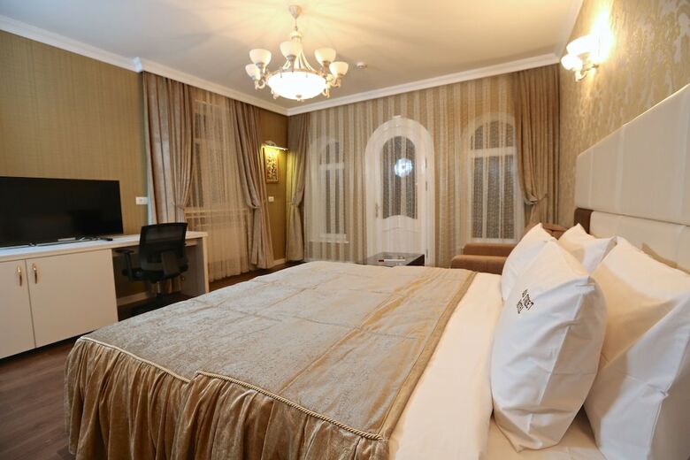 Old Street Boutique Hotel