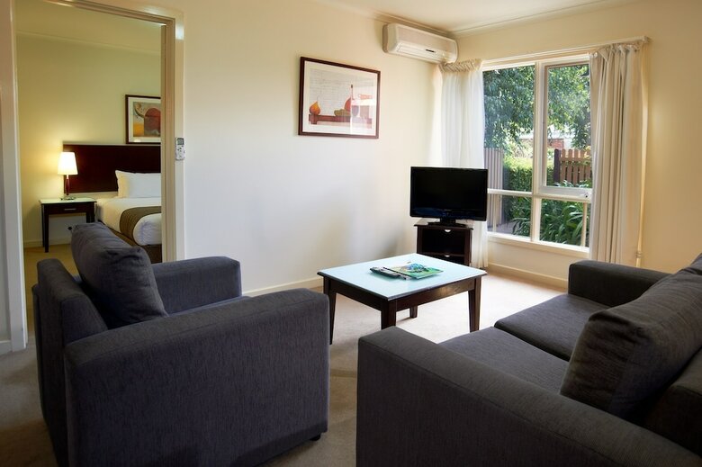 Aparthotel Quest Royal Gardens