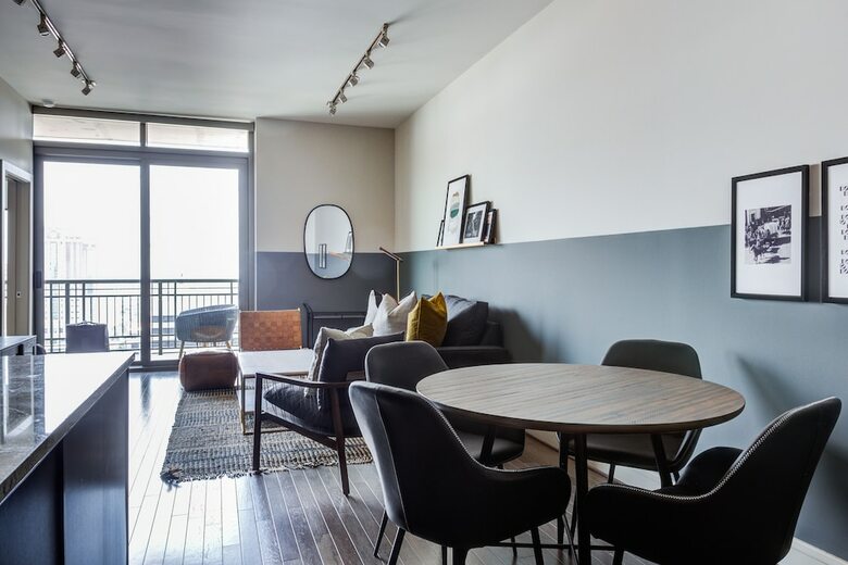 Domio Downtown Trendy 2br Bbq Grills