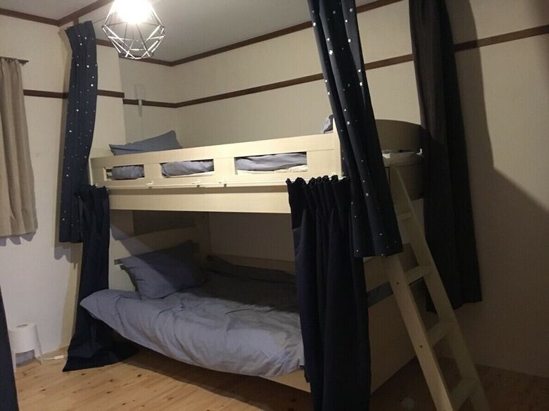 Hostal Guest House Banvina - Hostel