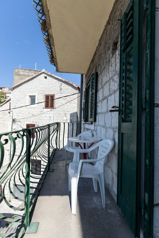 Hotel Apinelo Port Rooms