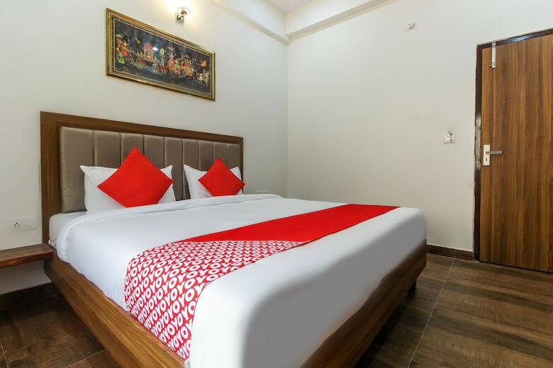 Hotel Oyo 62646 Taj Classic