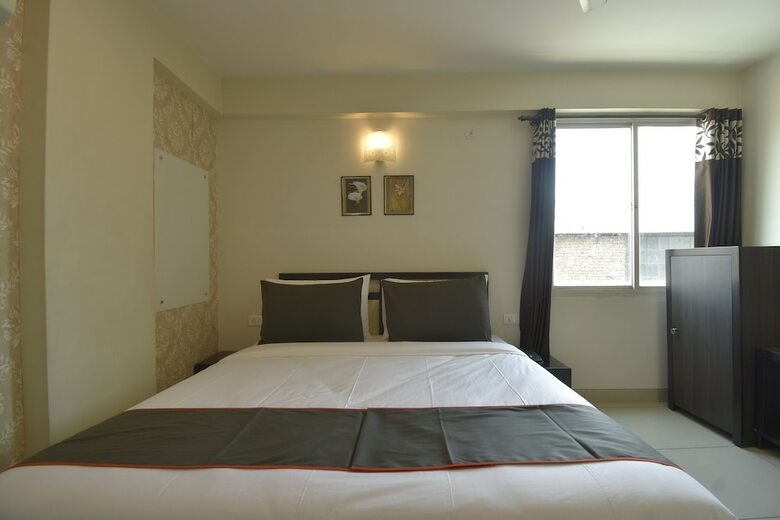 Hotel Collection O 48220 Ram Nagar Colony