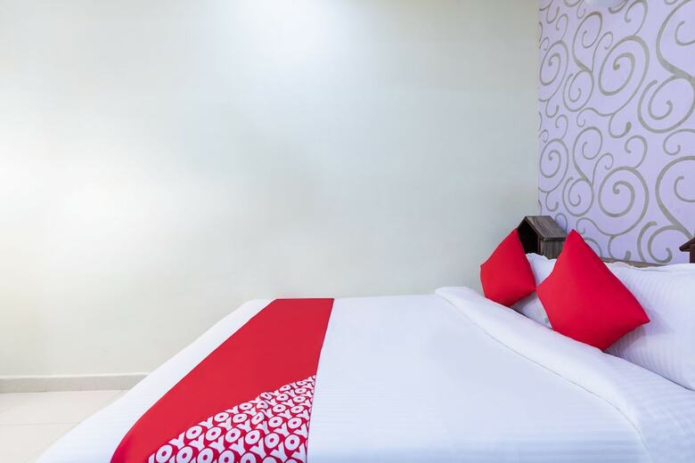 Spot On 42687 Hotel Verma Palace