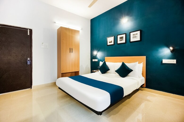 Hotel Silverkey Executive Stays 28060 Jv Colony