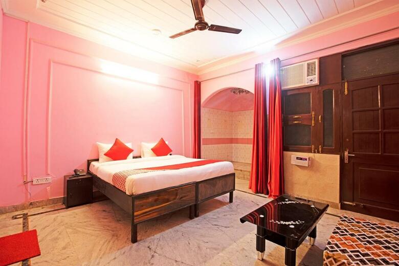 Hotel Oyo 40669 Shree G Palace