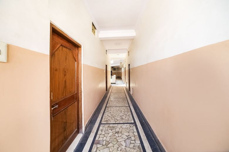 Spot On 45729 Hotel Kailash