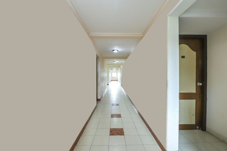 Spot On 62100 Hotel Hill Top