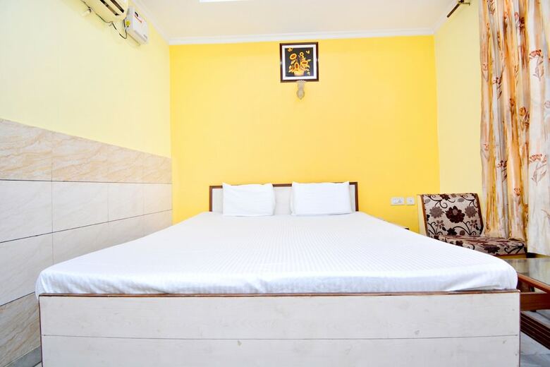 Spot On 41347 Hotel Royal Occassions