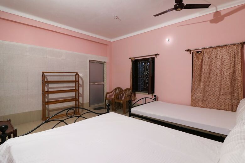 Hotel Spot On 49052 Shree Chaitanya Math Teertha Bhawan
