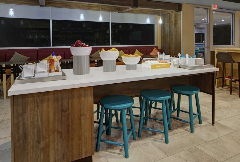 Hotel Tru By Hilton Austin Airport, Tx