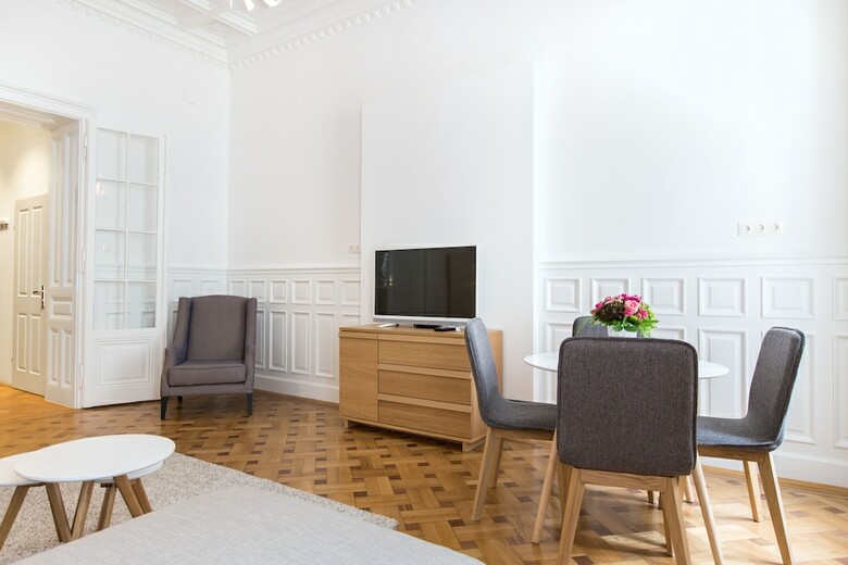 Heymi Apartments In City Center