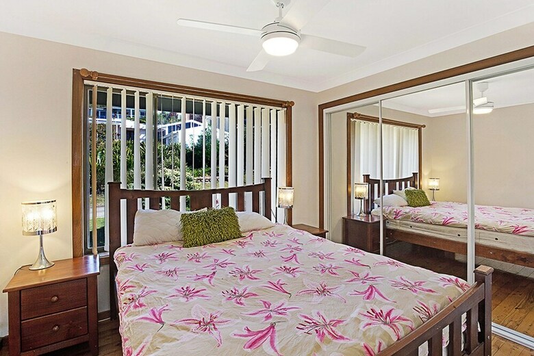 Away @ Nelson Bay, 29 Wollomi Avenue