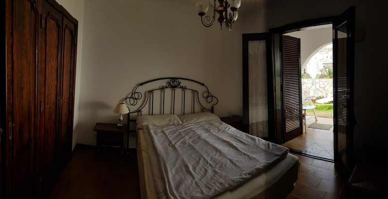 Apartamentos Lovely 2 Bedroom House With Garden