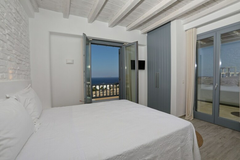 Villa Iakinthos - Mykonian Kazarte