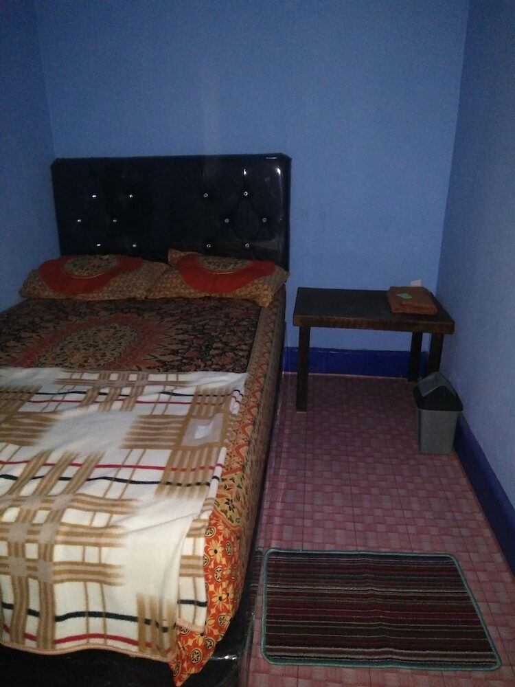 Hotel Ayudia Homestay