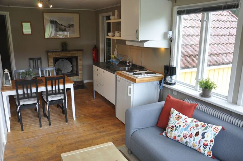 Hotell & Pensionat Bj�rkelund