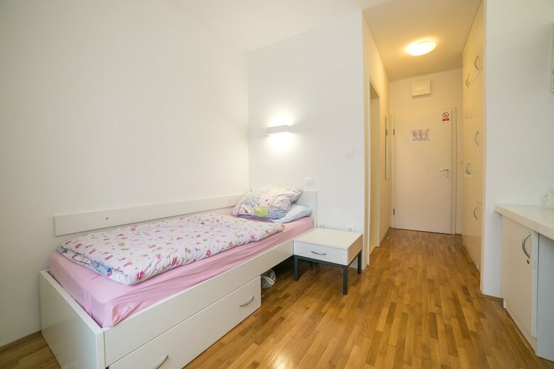 Hostal Rooms Dr. Franjo Tu?man