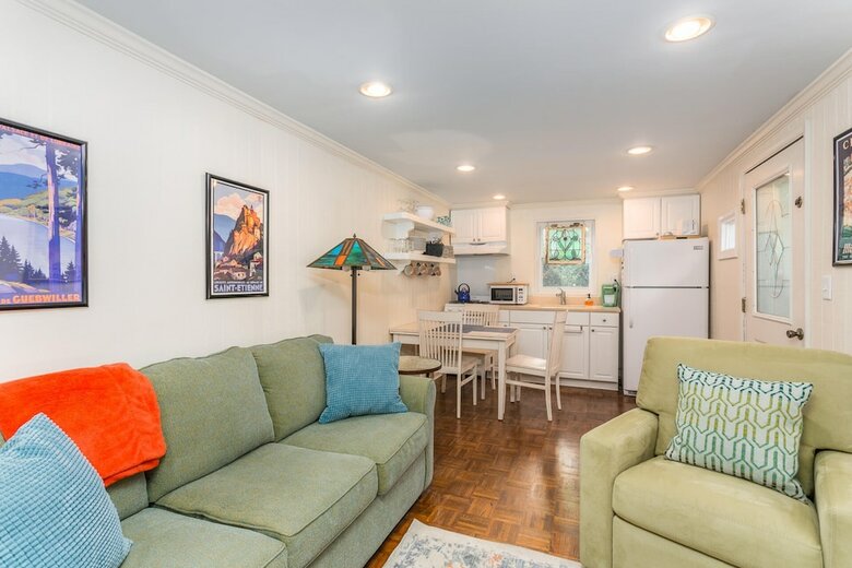 617 Beach Drive By Hodnett Cooper