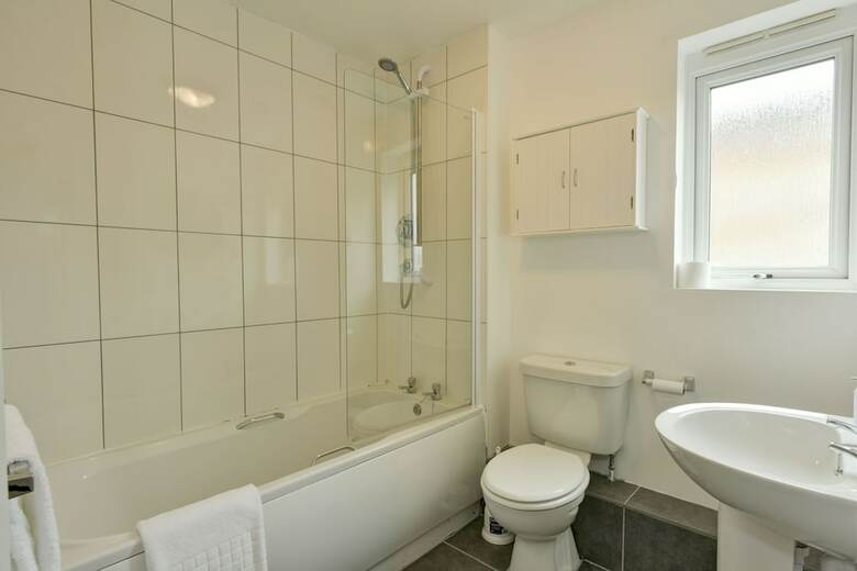 Apartamentos Karah Suites - Manley Gardens Two