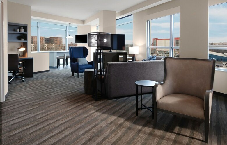 Hotel Hyatt House Nashville Downtown Sobro
